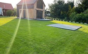Zielona Ostoja - domek z prywatnym pomostem przy Obrzycy